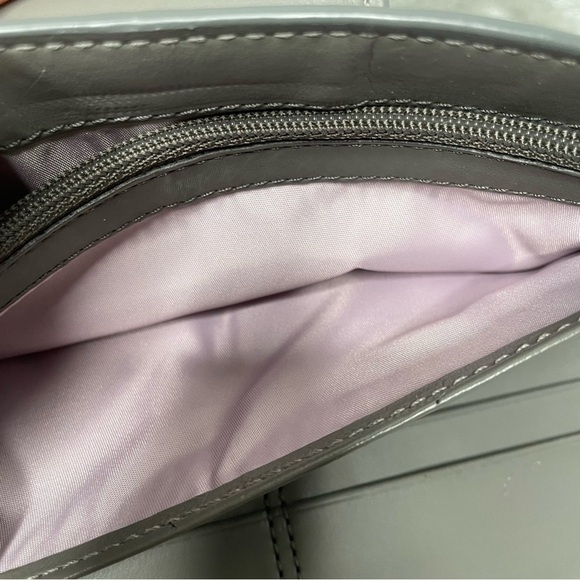 Coach Ashley Carry All Shoulder Bag in Pearl with Matching Wallet F15513 Set - Picture 7 of 16